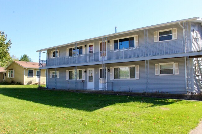 Primary Photo - 321 South Ave