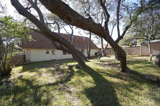 Building Photo - 11615 Sandman Dr