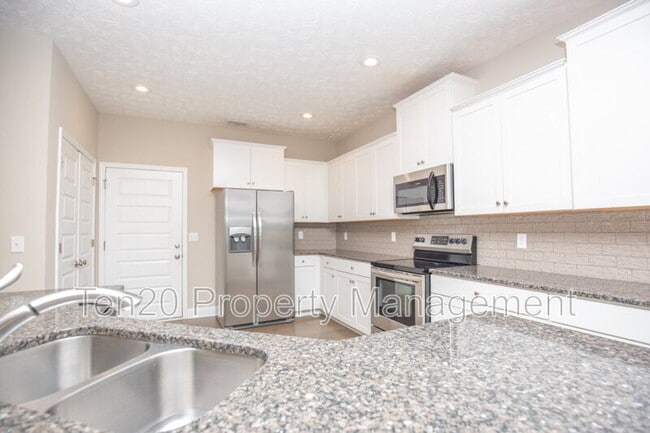 Building Photo - 6061 Townes Way