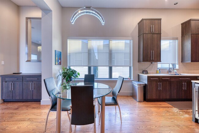 Building Photo - 5521 Kiam St