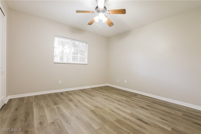 Building Photo - 2431 Frantz St