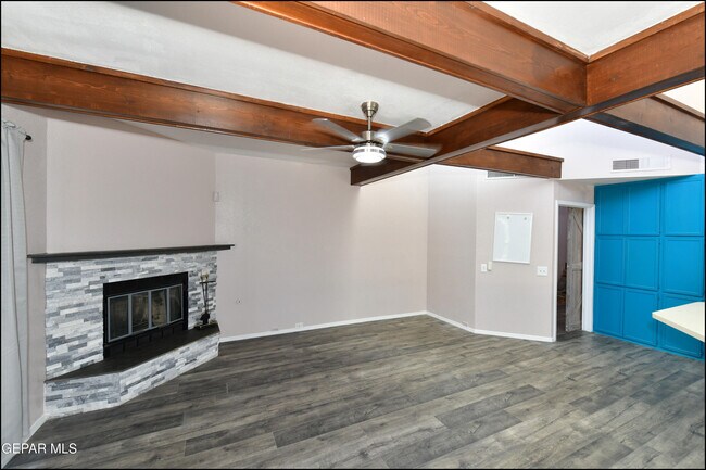 Building Photo - 3212 Canyon Point Ln