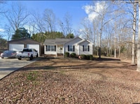 Building Photo - 101 S Fox Cir
