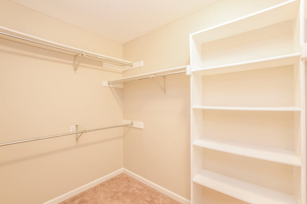 Building Photo - 4663 Shadow Field Ln