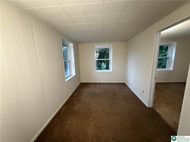 Building Photo - 7201 Suter Rd