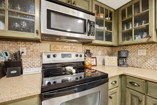 Building Photo - 695 Ponte Vedra Blvd