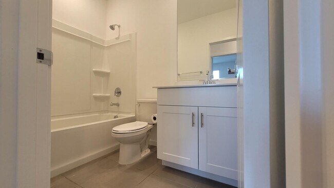 Building Photo - 15998 W Smoketree Dr