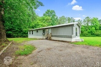 Building Photo - 121 Wood Church Rd