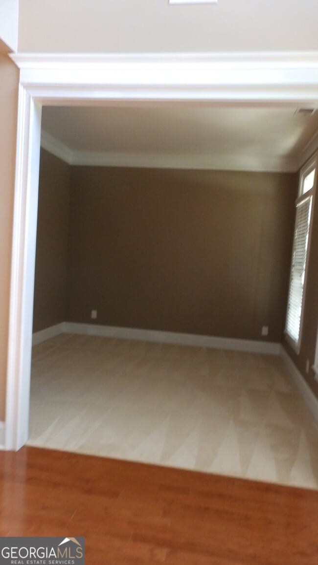 Building Photo - 4071 Copper Creek Way NE