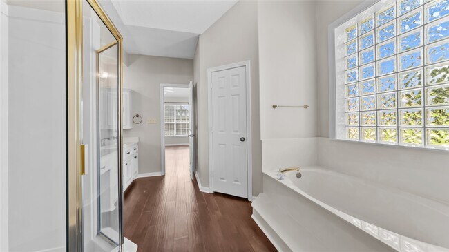 Building Photo - 236 Palais Verde Rd