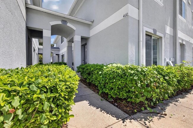 Building Photo - 4110 Waterside Island Ct
