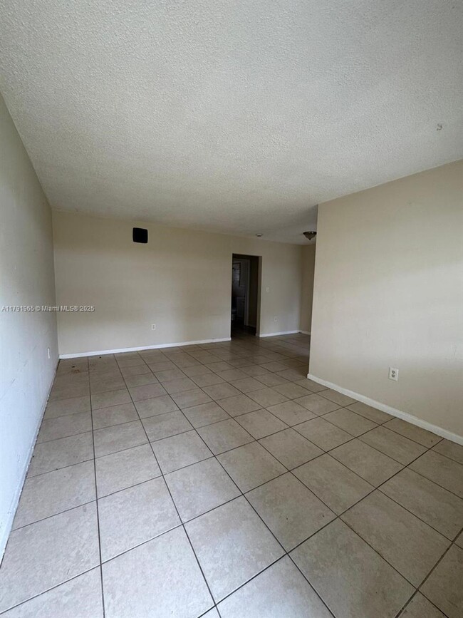 Building Photo - 151 NW 164th St