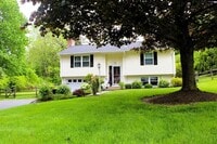 Building Photo - 13 Laurana Ln