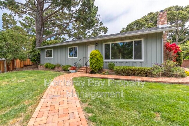 Building Photo - 2937 Lupin Ln