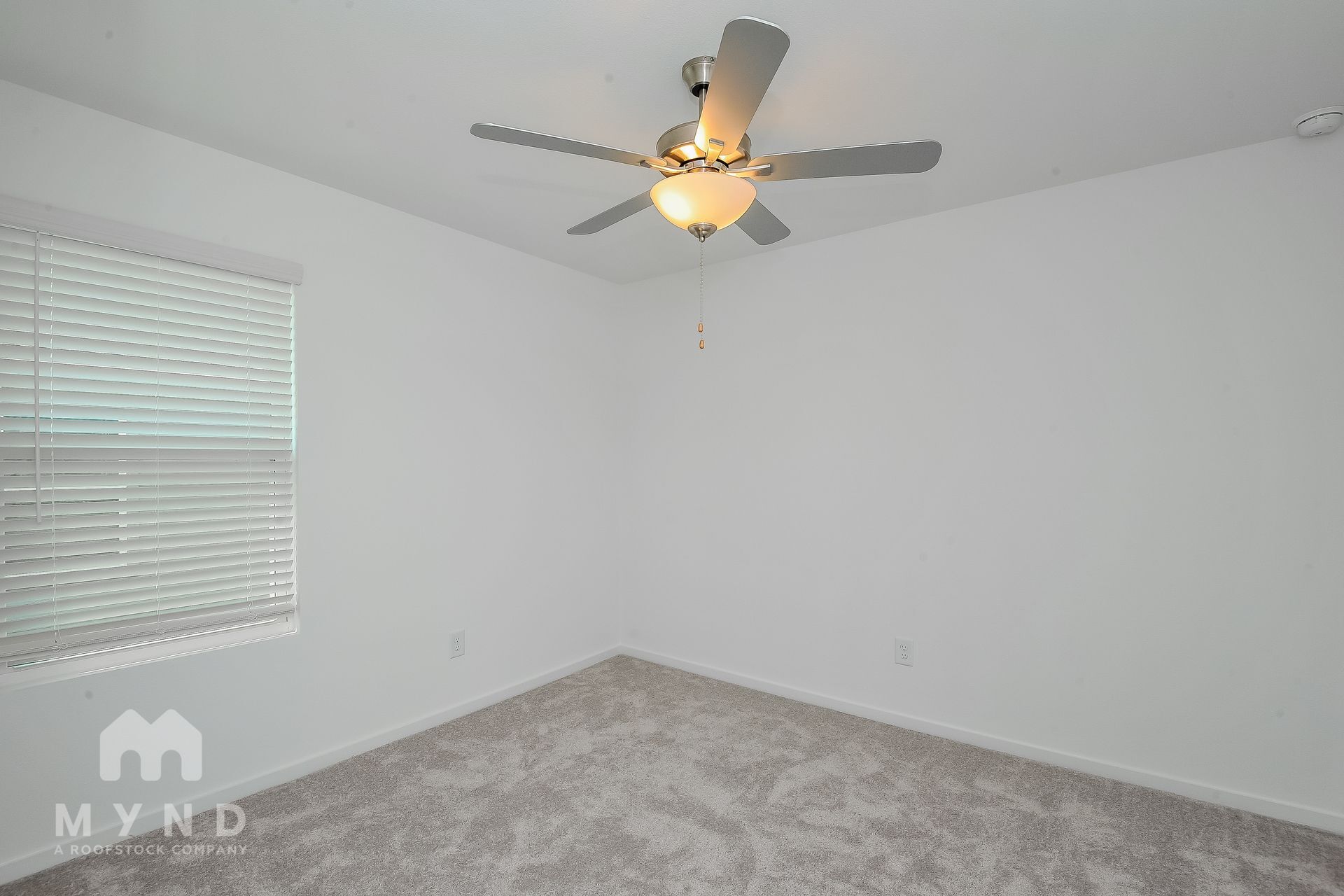 Building Photo - 2744 Mistwood Dr