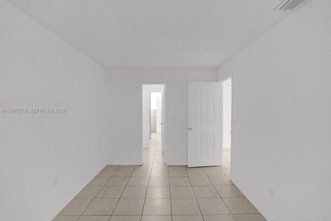 Building Photo - 3876 NW 207 St Rd