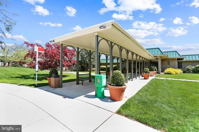 Building Photo - 3330 N Leisure World Blvd