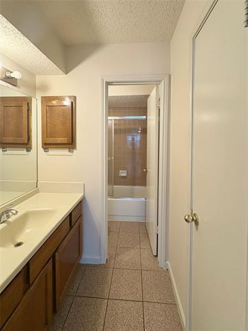 Building Photo - 8109 Skillman St