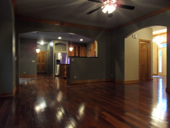 Building Photo - 1326 Walnut Ridge Dr