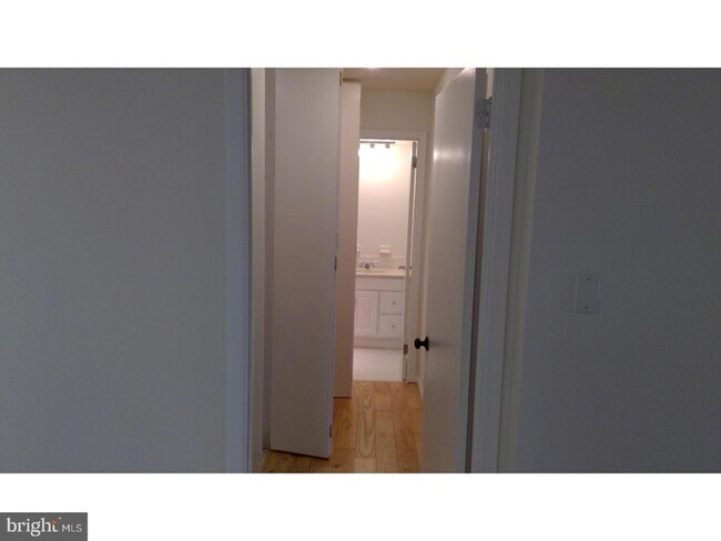 Building Photo - 379 Old Forge Crossing