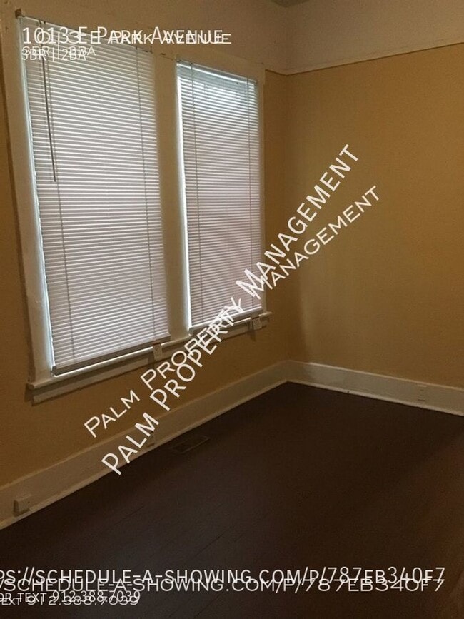 Building Photo - 1013 E Park Ave