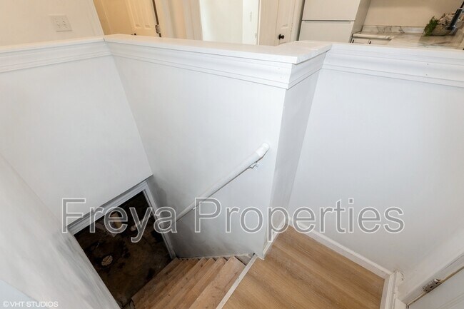 Building Photo - 1547 13th St