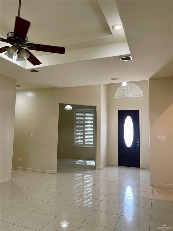 Building Photo - 16 5th St