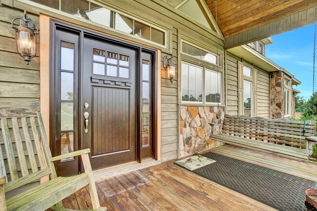Building Photo - 3698 Bush River Rd