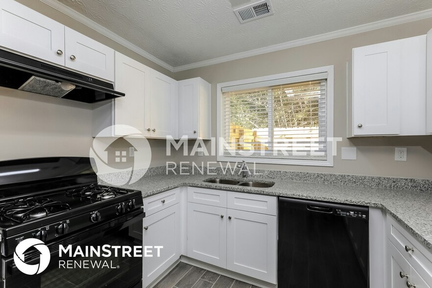 Building Photo - 110 Landing Dr