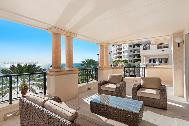 Building Photo - 7642 Fisher Island Dr