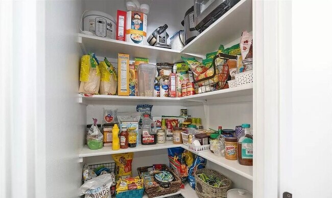 Building Photo - 7030 W Werner Dr