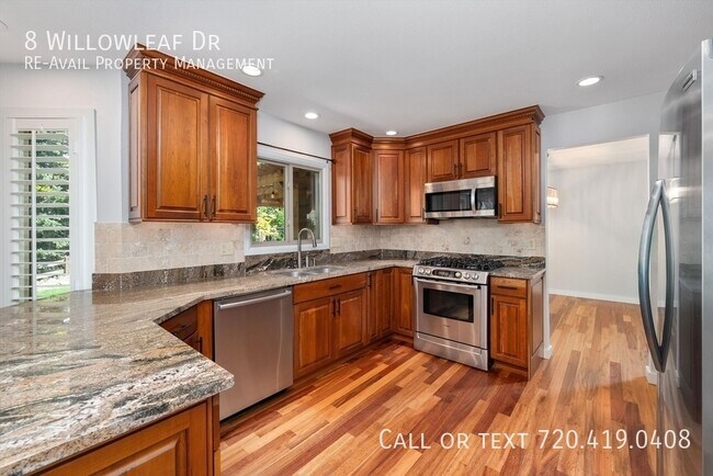 Building Photo - 8 Willowleaf Dr
