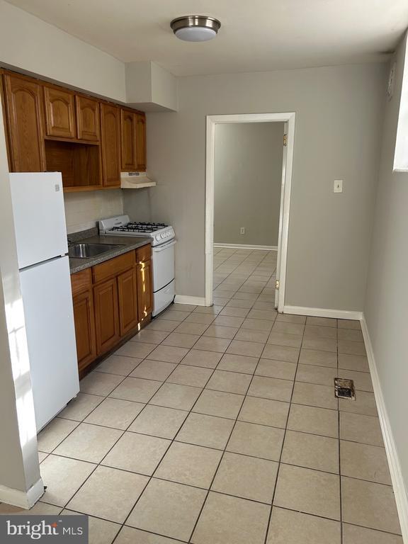 Building Photo - 5711 Erdrick St