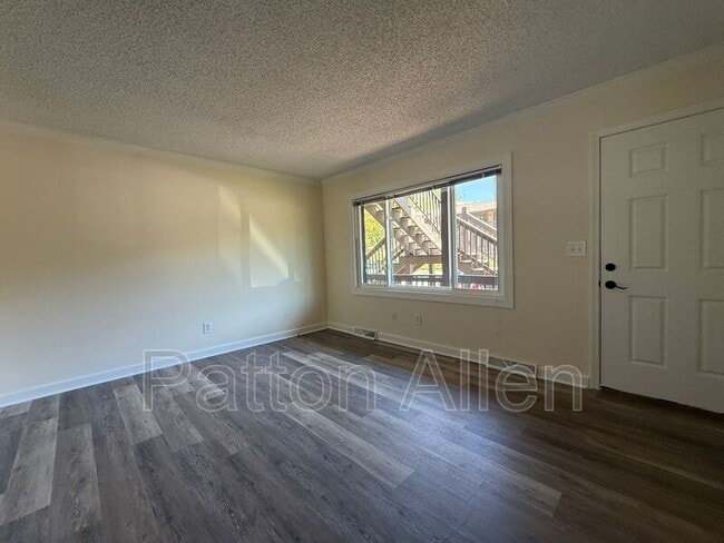 Building Photo - 55 Dawnwood Cir