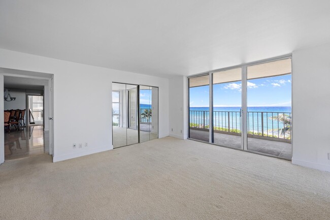 Building Photo - 3200 S Ocean Blvd