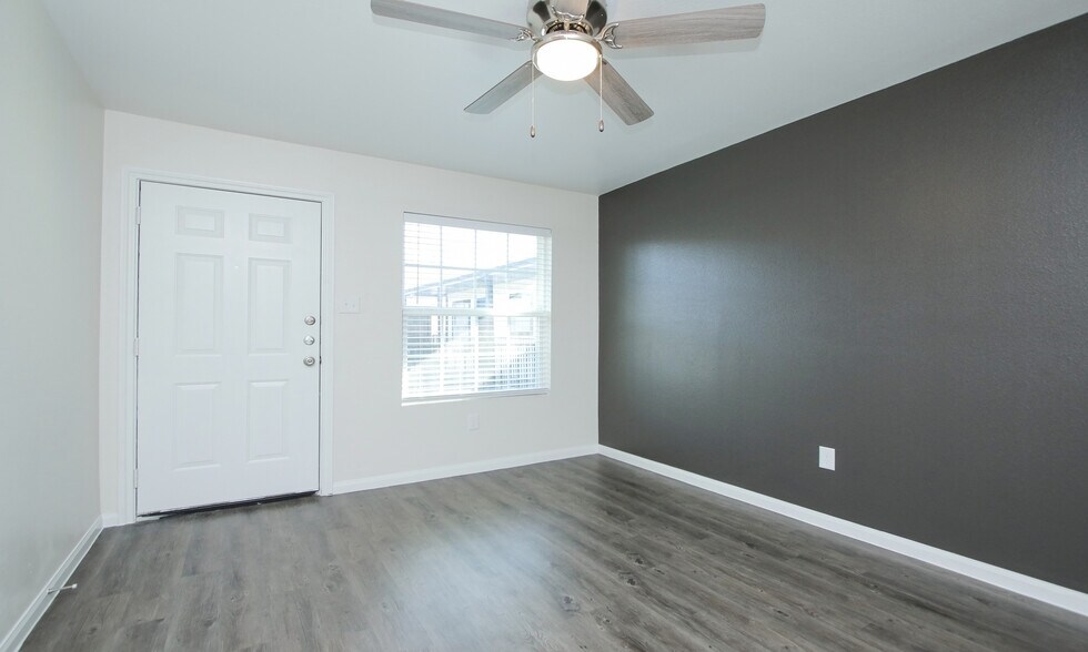 Crossings at Alderson Apartments 13925 Alderson St Houston TX 77015