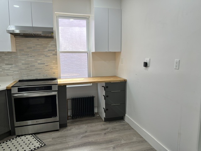 Building Photo - 247 72nd St