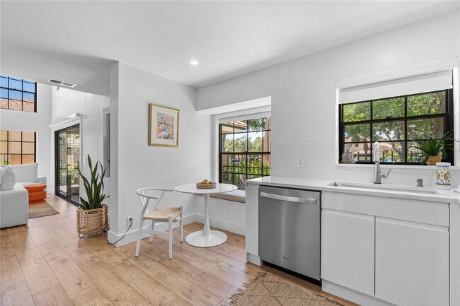 Building Photo - 376 Prestwick Cir