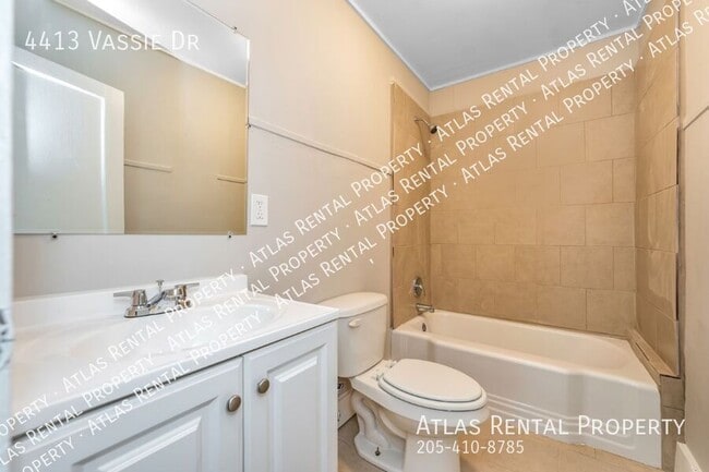 Building Photo - 4413 Vassie Dr