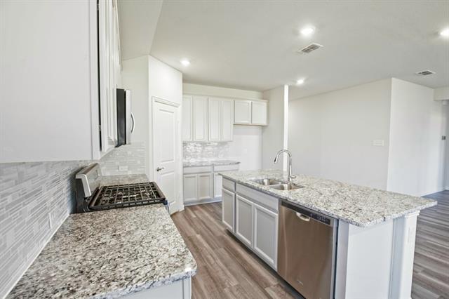 Building Photo - 625 Hidden Cove Dr