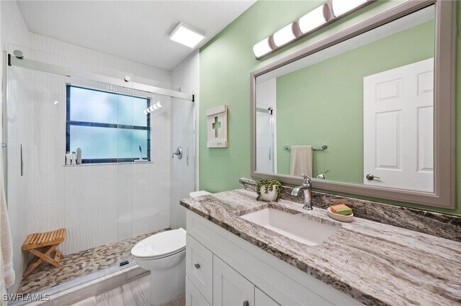 Building Photo - 17611 Marco Island Ln