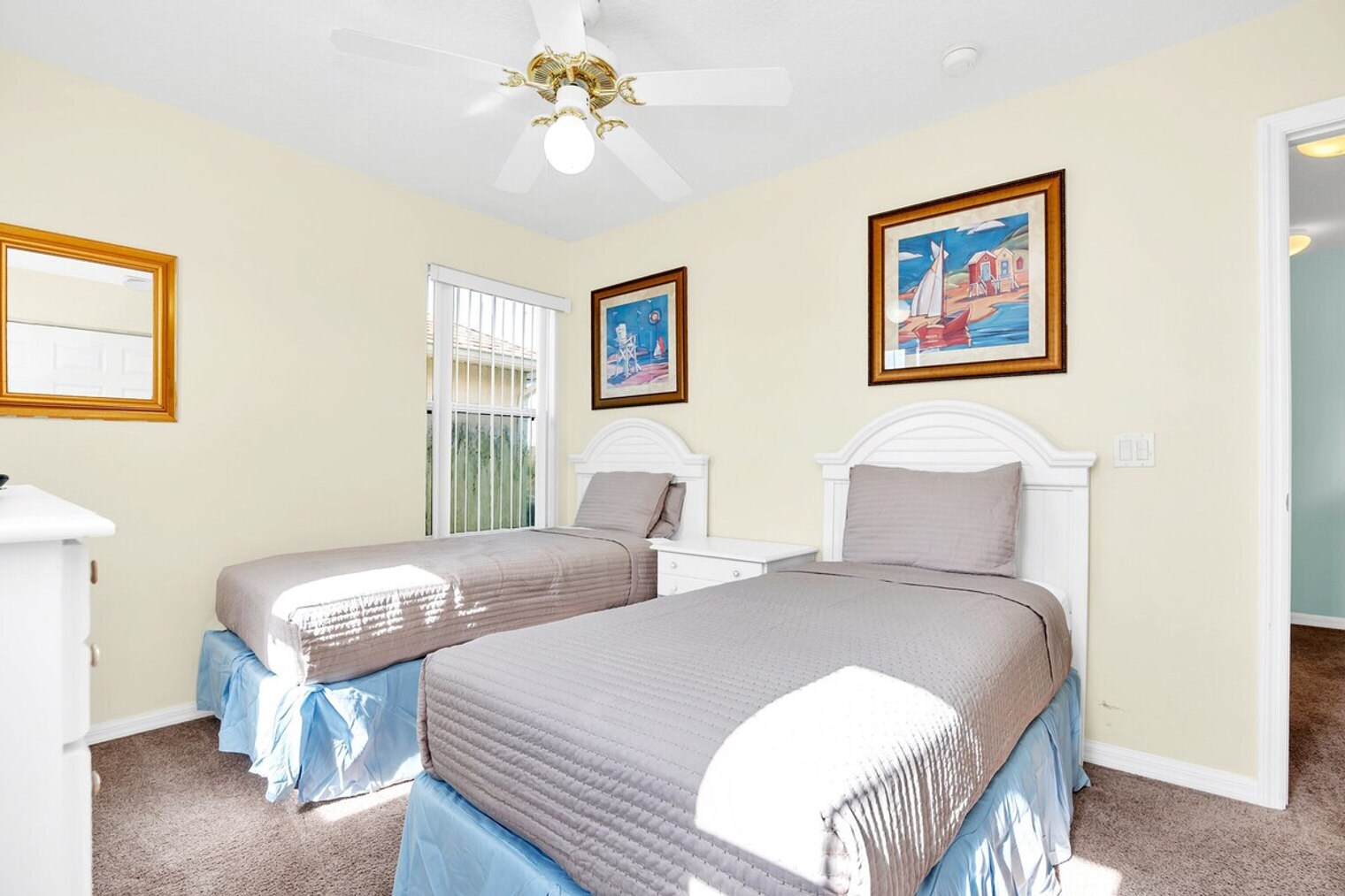 Building Photo - 233 Saddle Ridge Dr