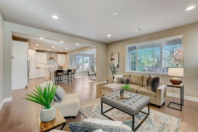 Building Photo - 4240 Overlook Ct