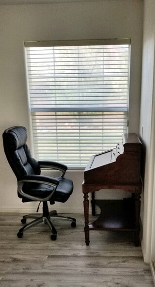 Desk & swivel chair - 137 E 755 S