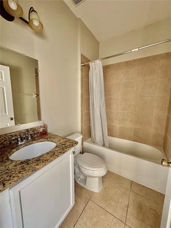 Building Photo - 2117 Lili Petal Ct