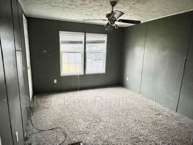 Building Photo - 128 Corn Tassel Shores