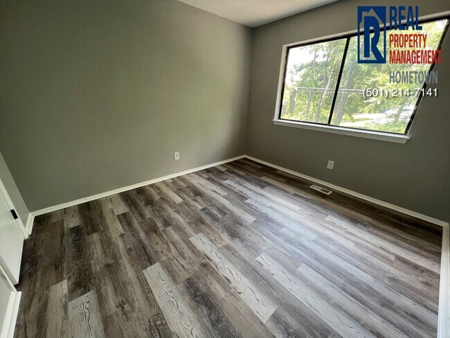 Building Photo - 5707 Sonora Dr