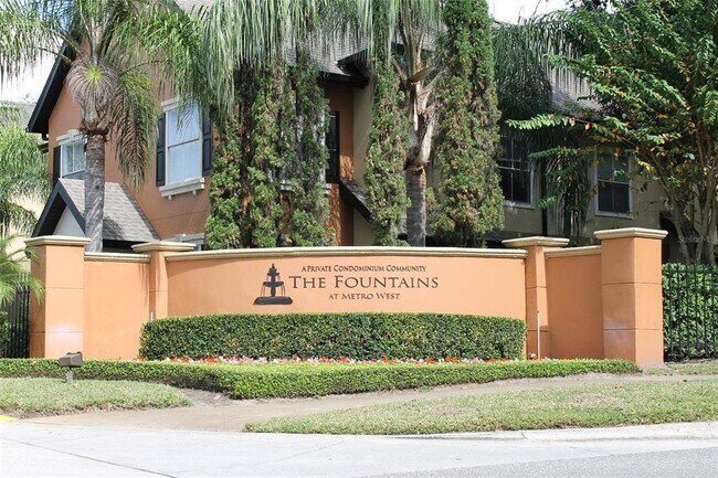 Building Photo - 6055 Westgate Dr