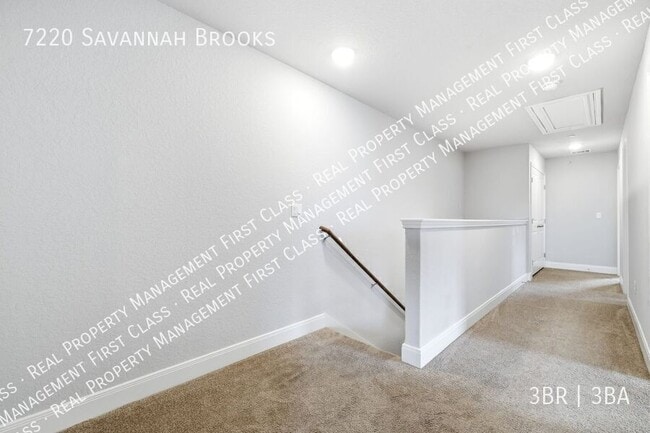 Building Photo - 7220 Savannah Brooks