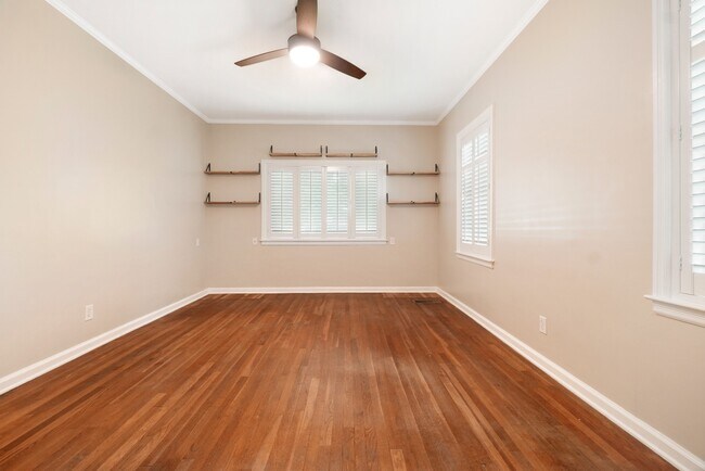 Building Photo - 1253 Magnolia Curve